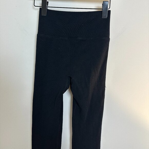 FREE PEOPLE Movement Rich Soul High Waist Flare Leggings in Black X-Small/Small - Picture 7 of 7
